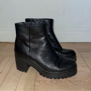 Jeffrey Campbell Leather Chunky Lugged Platform Ankle Boots -Size 9.5, run small